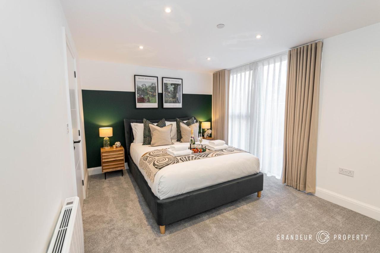 Apartment Aurora Heights By Grandeur Poole